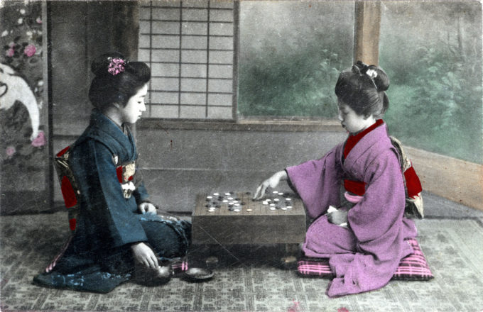 Onnanoko playing goh, c. 1910.